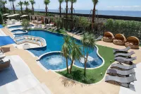 GRAND MONday Resort TOKYO BAY MAIHAMA - Pools