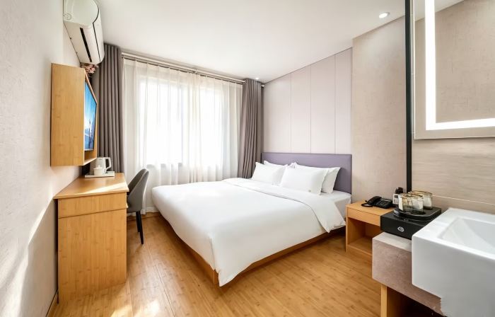 Kending Guanmei Hotel (Nanjing Confucius Temple Pedestrian Street Laomendong)