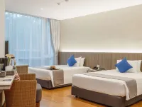 สแปลช บีช รีอสร์ท ไม้ขาว - รีสอร์ท