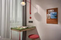 Atwell Hangzhou Wulin by IHG - bar