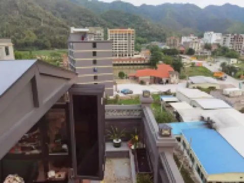 Yaxinyuan Hot Spring Hotel