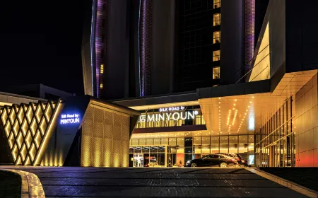 Silk Road by Minyoun Samarkand Hotel Отели рядом с достопримечательностью «Обсерватория Мирзо Улугбека»