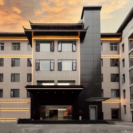 Tanbian Hotel Отели рядом с достопримечательностью «Beifeng Mountain Park»