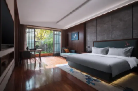 Leshan Yishang Oriental Xunyi Hotel