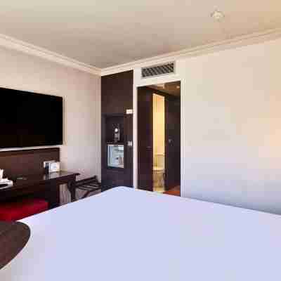 B&B Hotel Saint-Quentin-en-Yvelines Centre Gare Rooms