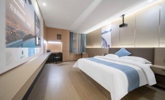 Yiyang Huansu Meiyi Hotel (Qiaobei Pedestrian Street)