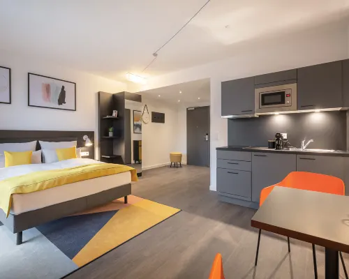 Candlewood Suites Berlin Charlottenburg by IHG โรงแรมในเบอร์ลิน