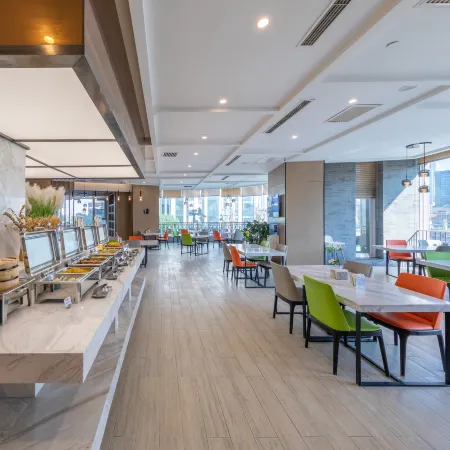 Atour Hotel Отели рядом с достопримечательностью «Стадион «Миньюань»»