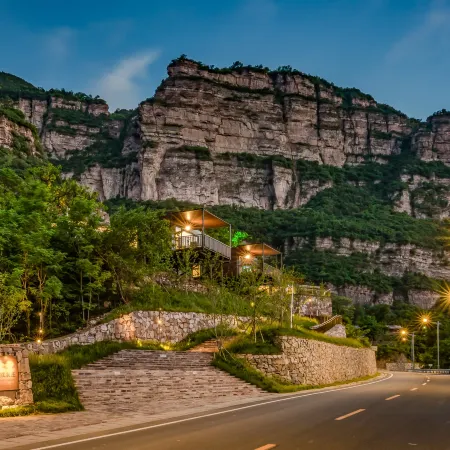 Trip.com Group Country Retreats (Henan Anyang Linzhou Shibanyan)