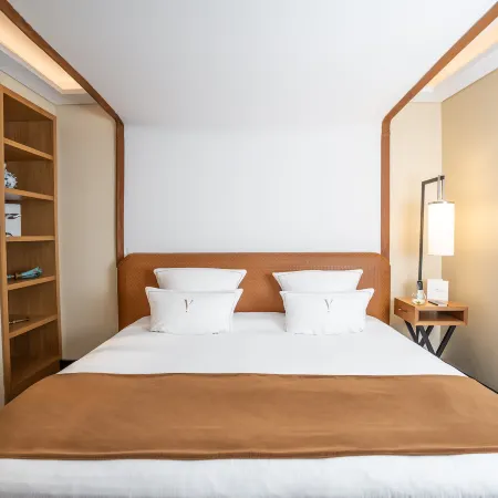 Five Seas by Inwood Hotels