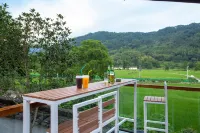 Sanmei · Qingxi Hostel Hotels in Yixian