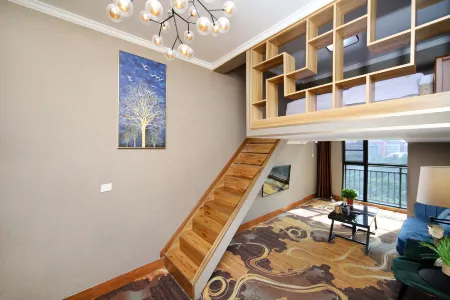 Moye Hotel (Kunming South High-speed Railway Station)