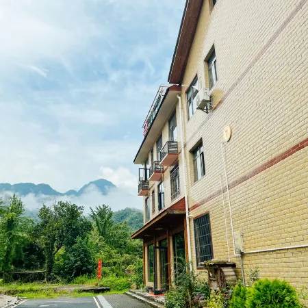 Yangshimu Town Shanbutian Residence