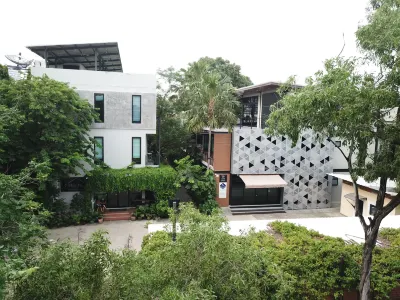 PomPom Home Hotels in Bangkok