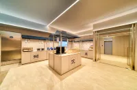 HanTing Hotel (Ningbo Dongqianhu Subway Station)