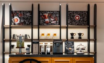 Homeinn Plus Hotel (Shanghai Xintiandi Lujiabang Road Subway Station)