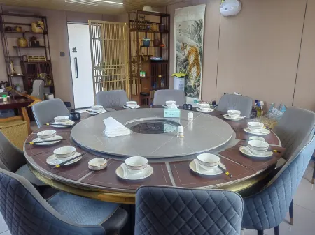 Yimen Potao Smart Hotel