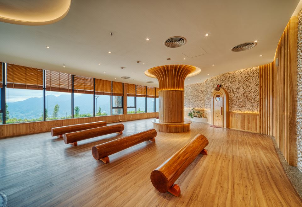 1. 레이디 힐 사파..