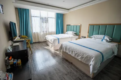 Longshan Peak Forest Hotel Các khách sạn gần Xiangyun Longshan Passenger Transport Terminal