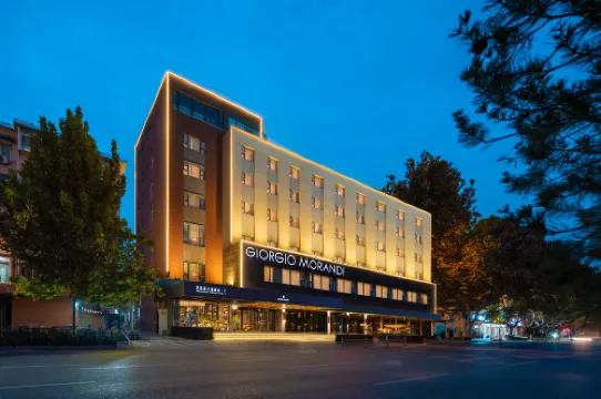 The GiorgioMorandi Hotels F (Shandong International Convention and Exhibition Center Store)