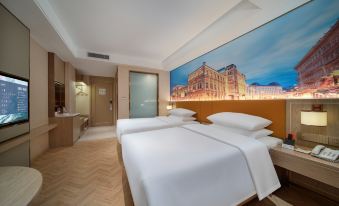 Vienna Hotel (Maoming Shalang Star Store)