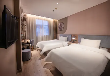 Homeinn Hotel (Meizhou Baihuazhou Pedestrian Street)