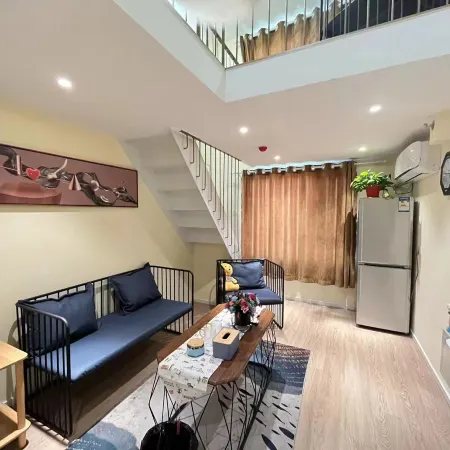 Qingfeng Homestay (Gaobeidian East Station)