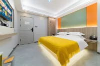 Chaozhou Yuejiang Shiguang (Gucheng Chaoren Park) - pet friendly