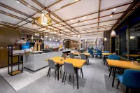 i Electronic Sports Hotel (Harbin Railway West Station Wanda Plaza)