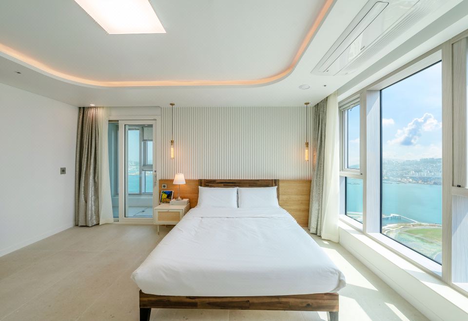 부산역 부킹더베이 외관