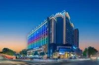Whaley Hotel (Fuyang High-speed Railway Station)
