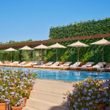 The West Hollywood Edition Hotels near Bel Air