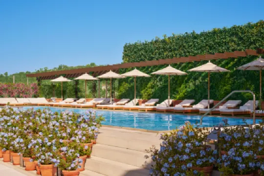 The West Hollywood Edition Hotels near West Hollywood Chamber of Commerce