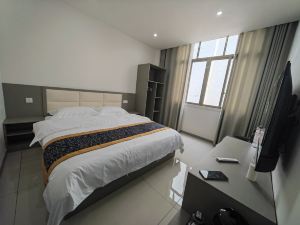 Baili Dujuan Xinyuantang Homestay