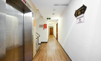 Nicecy Hotel - Bui Thi Xuan Street