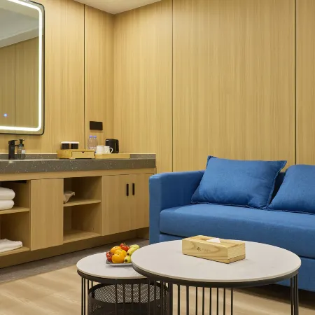 ALL IN Hotel (Yongning Park Wuyue Shopping)