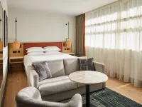 Manchester Marriott Hotel Piccadilly Hotels near Fallowfield