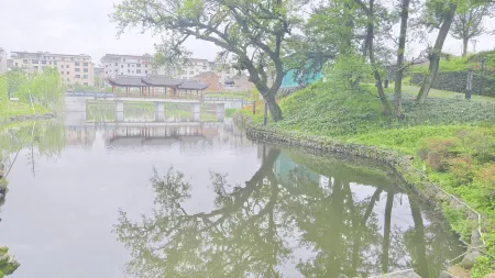 Qingyi Homestay Отели рядом с достопримечательностью «Shibawo Scenic Resort»