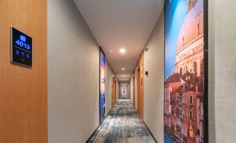 Yeste Hotel (Nanning Keyuan Avenue zoo subway station store)