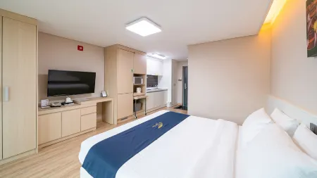 The Hotel Soo Отели в г. Йосу