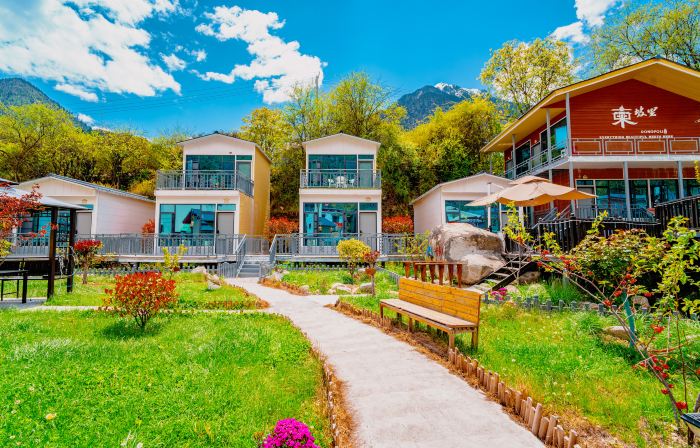 Dongpoli Homestay