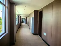 Shiyan Longyun Grand Hotel