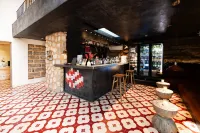 Weizhou Island Muyanxi Scenic Apartment (Rainbow Cliff Branch 1) - bar