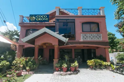 RedDoorz at Coco Grove Tourist Inn Hotels in Baclayon