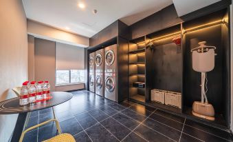 Ibis Hotel (Leshan City Center)