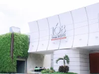 168 motel 桃園館 鄰近桃園中正公園的酒店