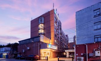 HanTing Hotel (Shanghai Pudong Avenue Deping Road)