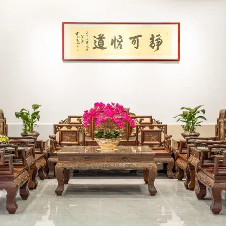 Yunyinli Hotel (Huangguoshu Waterfall Scenic Area Branch)