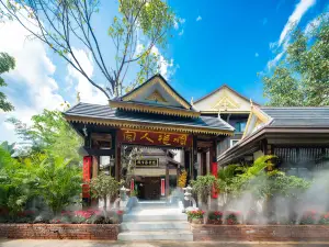 YunGuan Shunde House Resort Hotel  （Jinghong, West Shuangjing Starlight Night Market Shop)