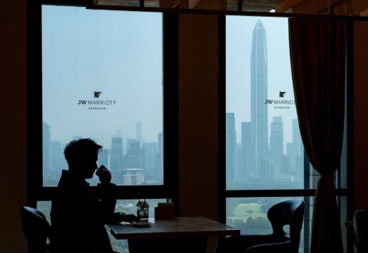 JW 메리어트 호텔 선전